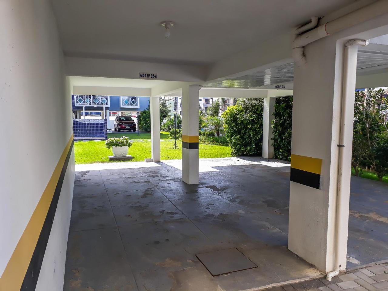 Apto A 70 Metros Da Praia, Piscina, 03 Ar Condicionados, Vaga De Garagem Florianópolis Extérieur photo